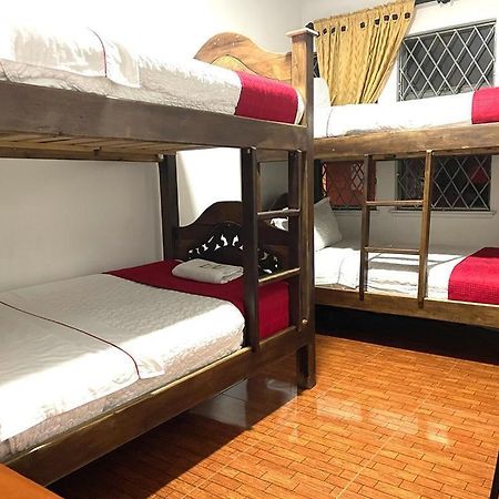 Hostal Internacional โบโกตา ภายนอก รูปภาพ