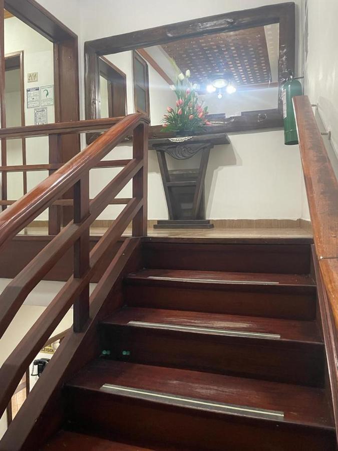 Hostal Internacional โบโกตา ภายนอก รูปภาพ
