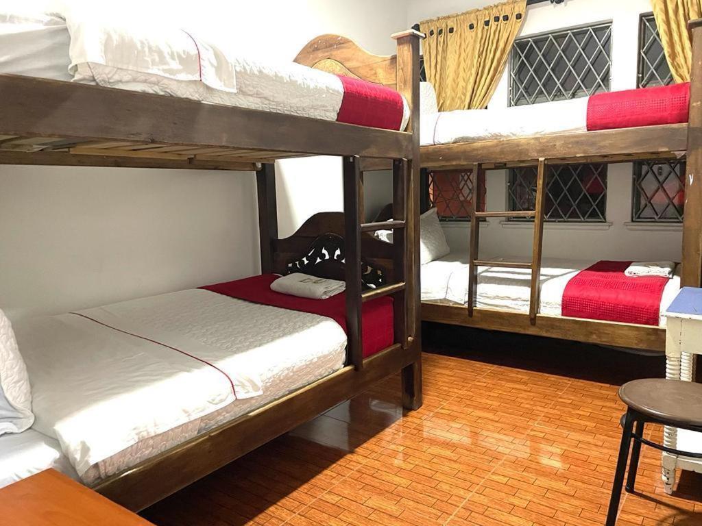 Hostal Internacional โบโกตา ภายนอก รูปภาพ